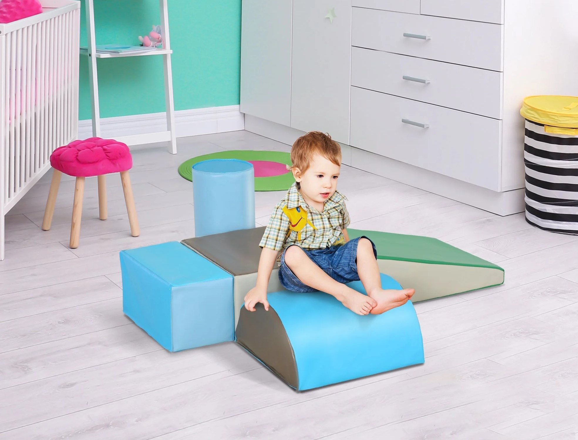 https://speciaal4kids.nl/4870/speelkussen-set-verschillende-vormen-5-delig-kunstleer-3d0-004.jpg